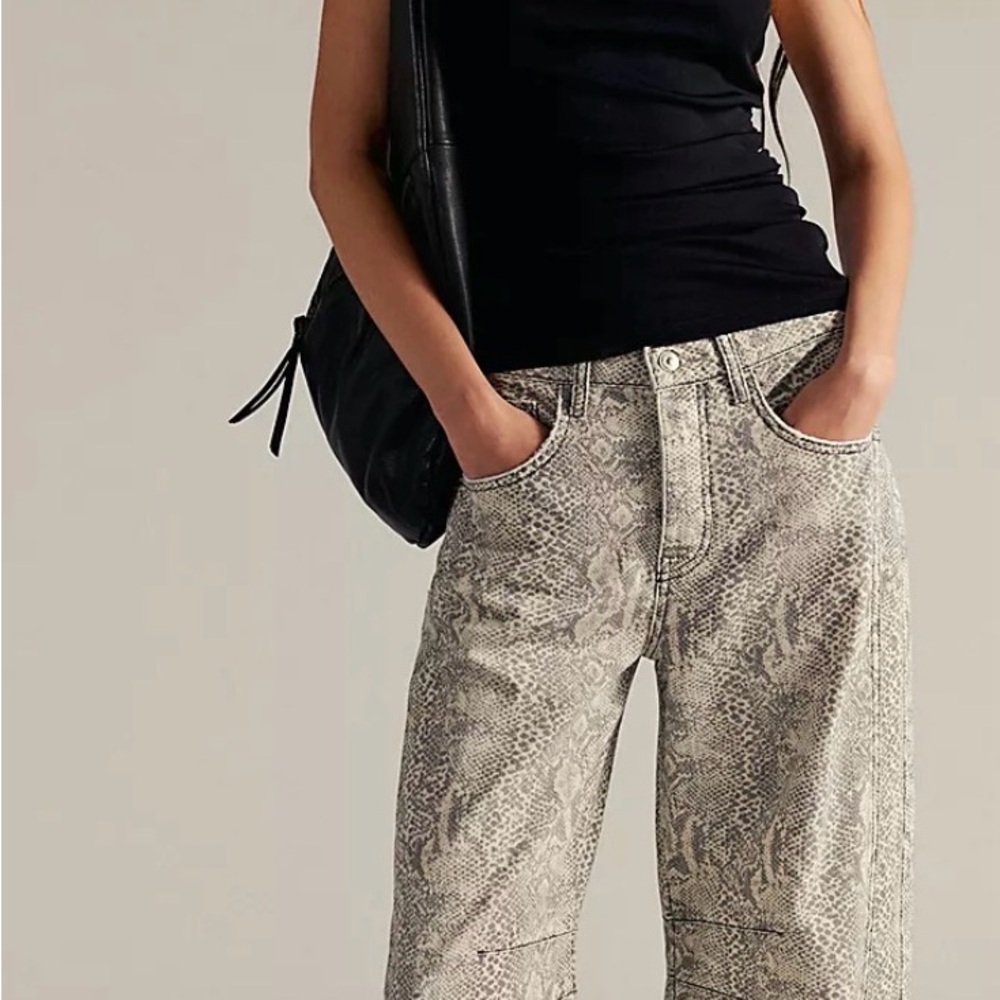 NWT Free People We The Free in good luck printed Barrel Jean in Snack Combo - Picture 5 of 14